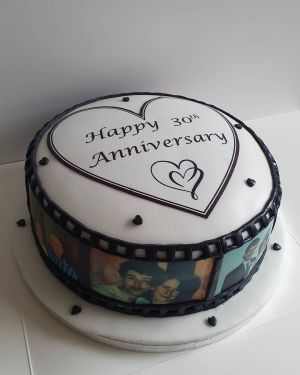 Anniversary photo cake
