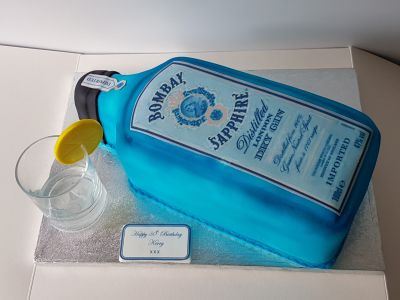 Bombay Sapphire Gin bottle