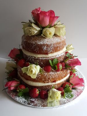 2 Tier Naked cake