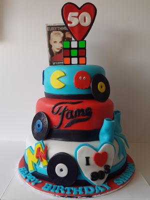 80s themed cake