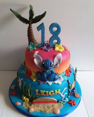 2 tier stich cake