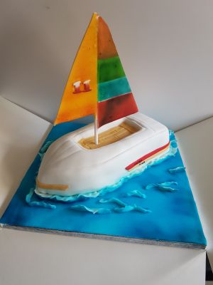 Sailing boat