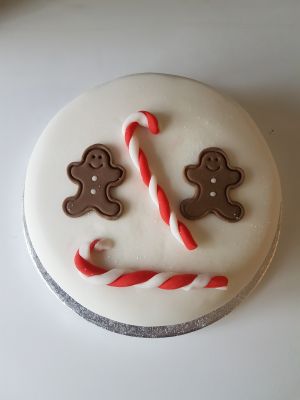 Gingerbread men/candy canes