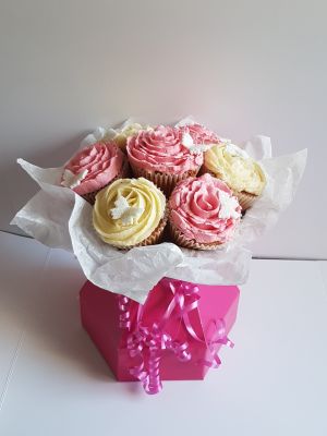 Buttercream roses & butterflies