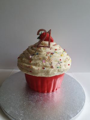 Giant cupcake red