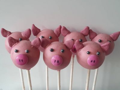Pig pops