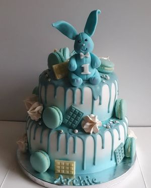 2 tier blue bunny & macarons