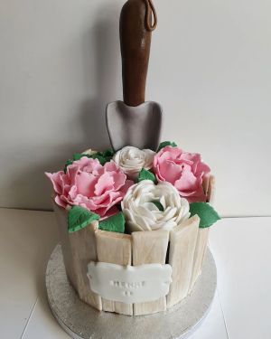 Flower barrel /trowel