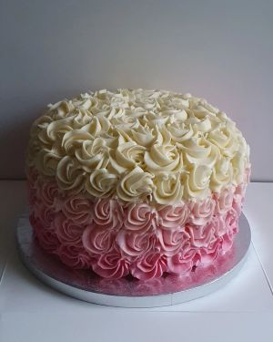 Ombre buttercream swirls