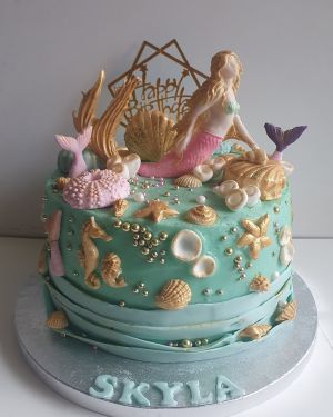 Mermaid/sea theme