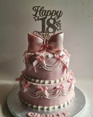 3 tier bows 18th