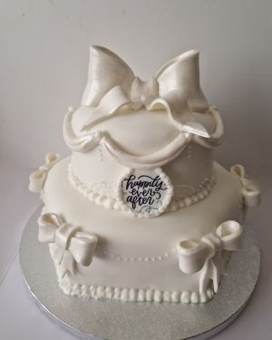 White bows baby shower