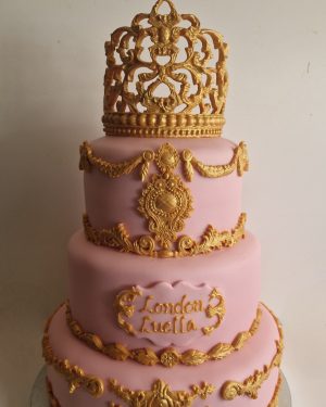 3 tier with crown