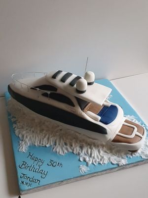 Boat cake