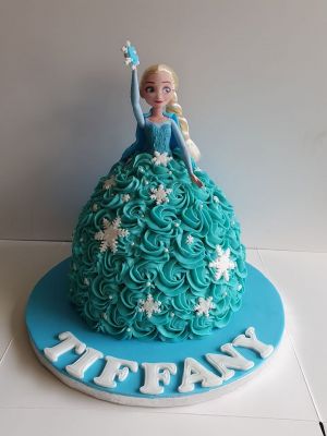 Elsa doll cake