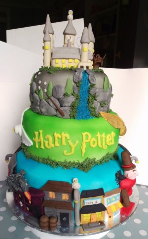 3 tier Harry Potter