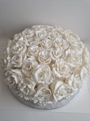 White rose covering